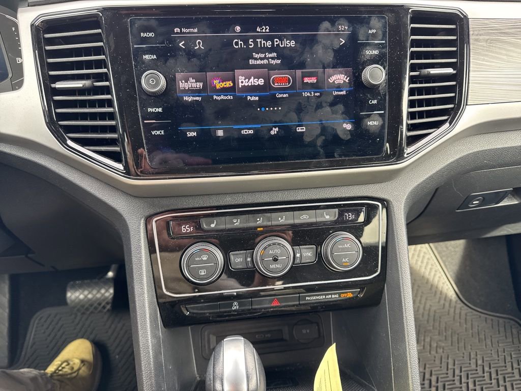 Used 2023 Volkswagen Atlas Cross Sport SE AWD/4WD image 14