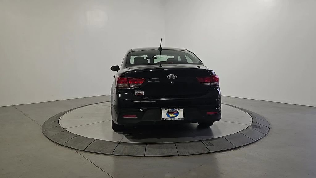 Used 2018 Kia Rio S FWD image 4