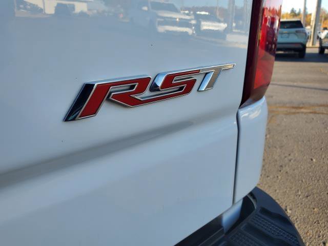 Used 2021 Chevrolet Silverado 1500 RST w/ Z71 Off-Road Package image 28