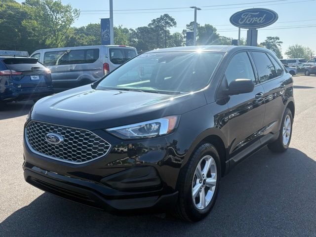 Used 2024 Ford Edge SE AWD/4WD image 1