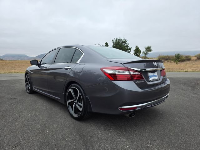 Used 2016 Honda Accord Sport image 10
