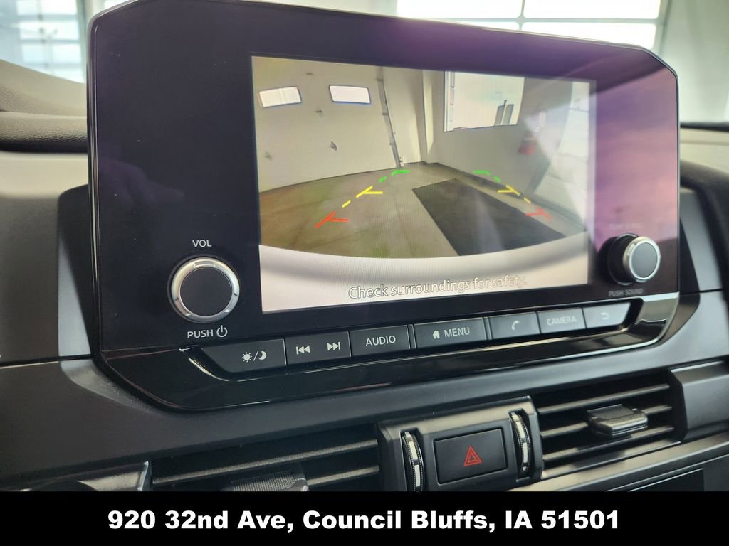 Used 2024 Nissan Pathfinder S image 27