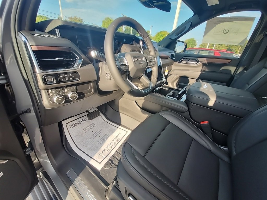 New 2026 GMC Yukon Denali image 14