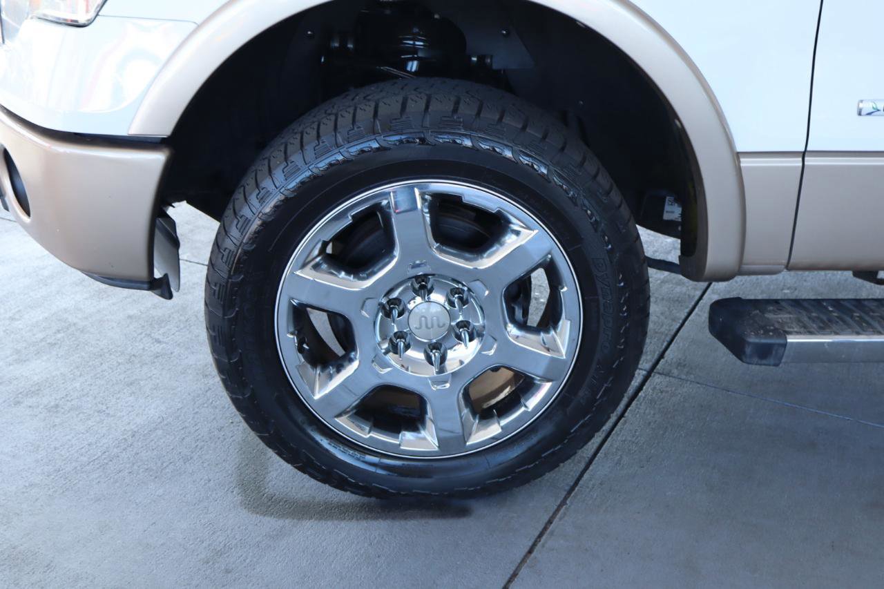 Used 2013 Ford F150 King Ranch w/ King Ranch Luxury Pkg image 11