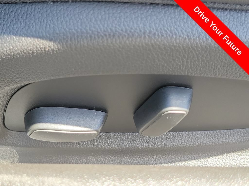 Used 2023 Chevrolet Camaro ZL1 RWD image 21
