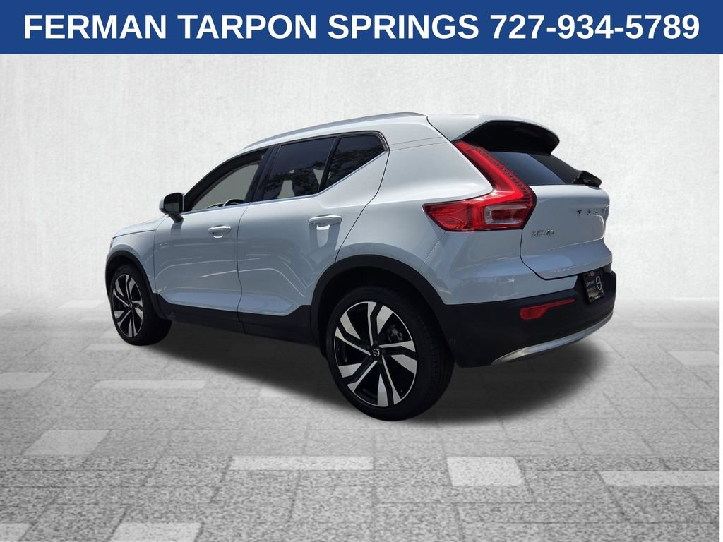 Certified 2024 Volvo XC40 B5 Plus w/ Protection Package Premier AWD/4WD image 6