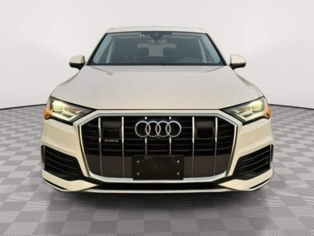 Used 2023 Audi Q7 3.0T Premium Plus image 2