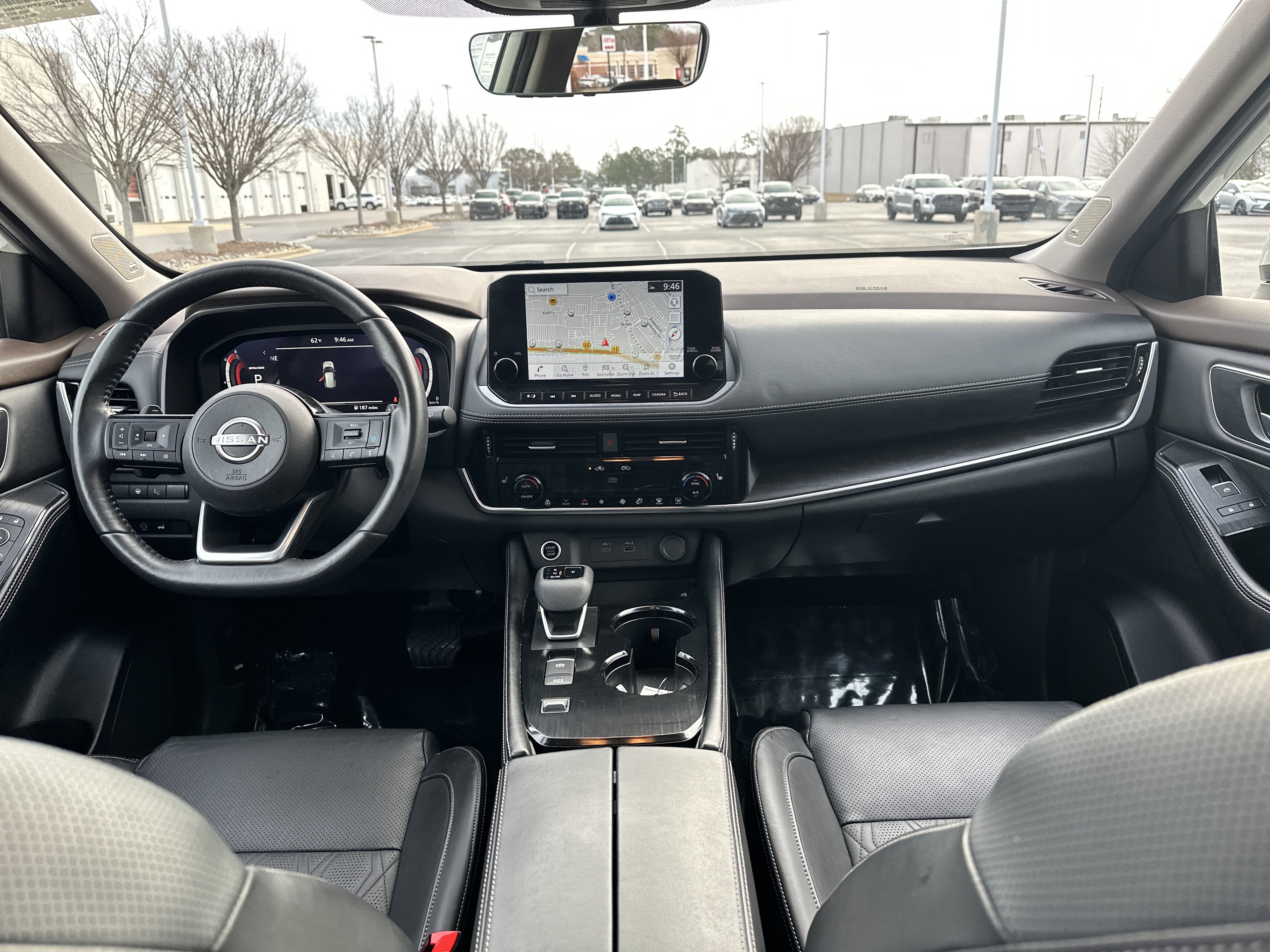 Used 2023 Nissan Rogue Platinum w/ Platinum Premium Package image 29