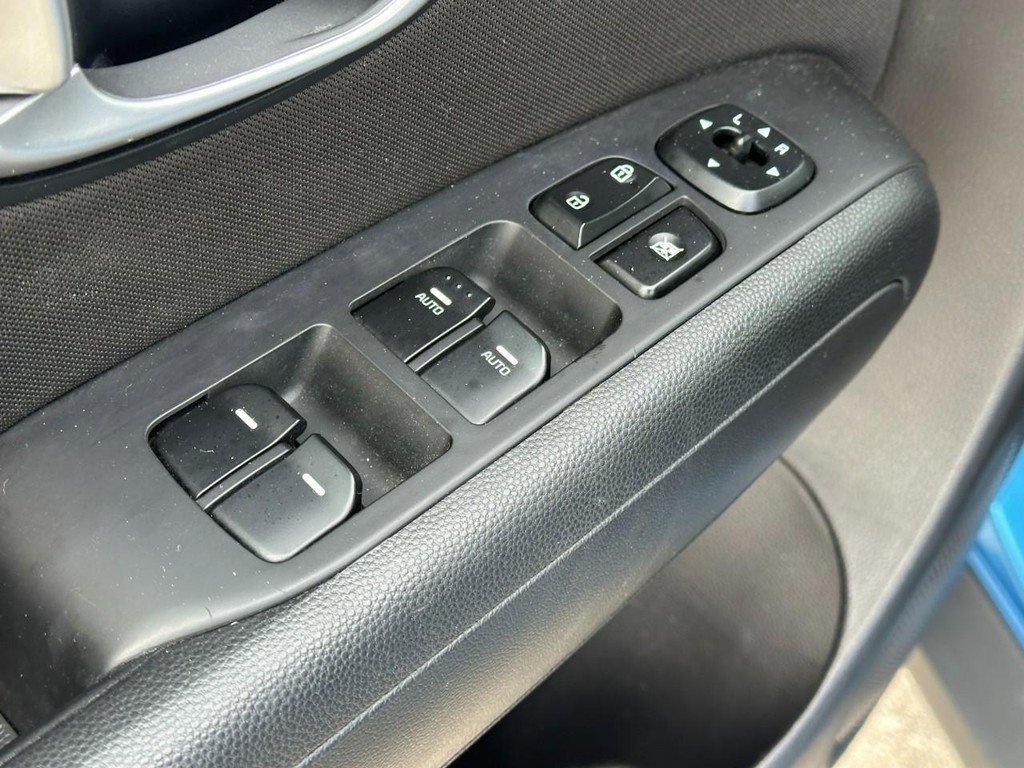 Used 2016 Kia Soul + w/ Designer's Package image 15