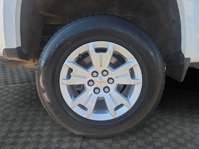 Used 2022 Chevrolet Colorado LT w/ Fleet Safety Package RWD image 37
