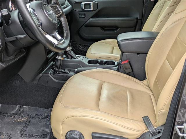 Used 2019 Jeep Wrangler Unlimited Sahara w/ Cold Weather Group image 15
