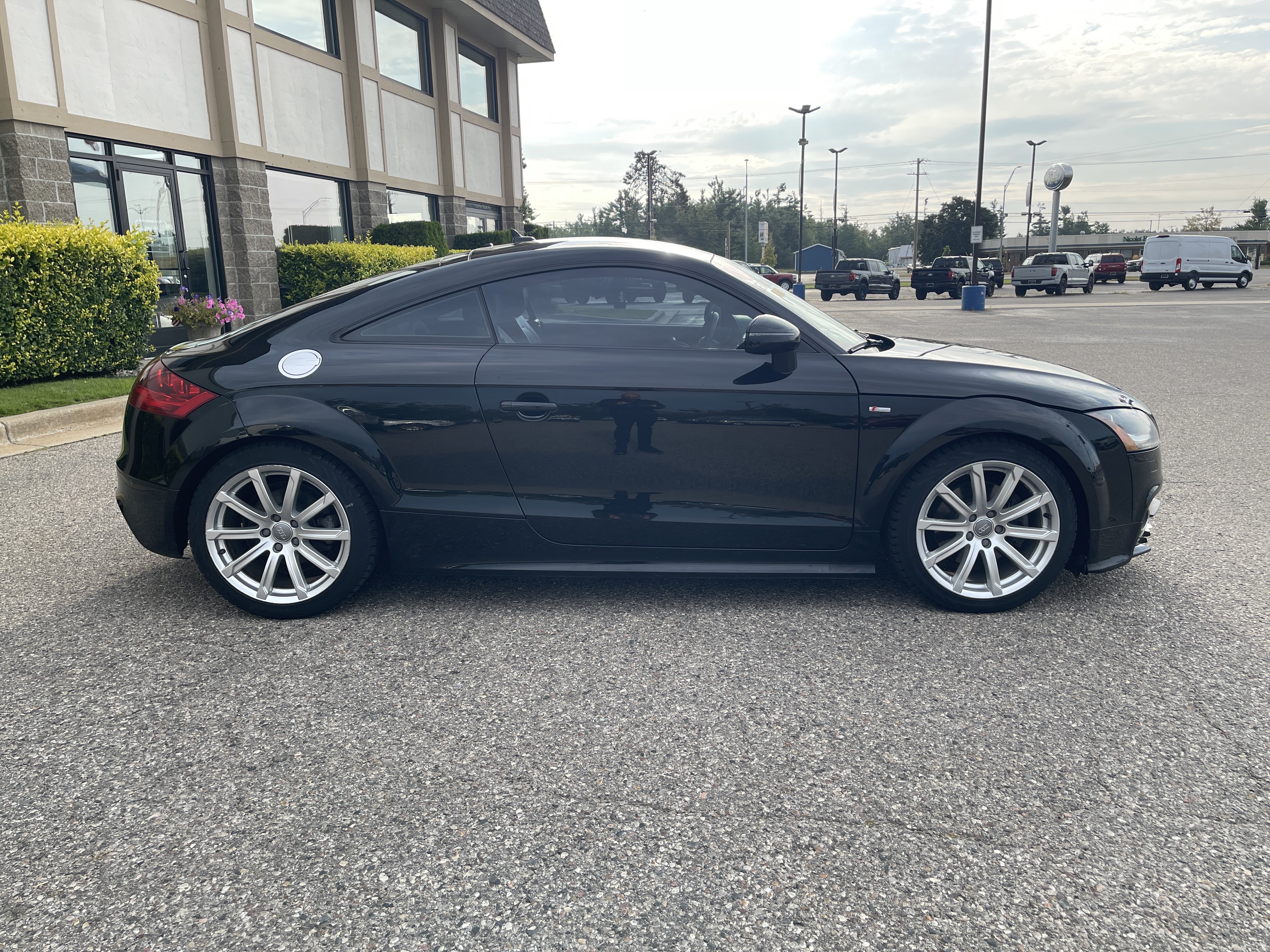 Used 2014 Audi TT 2.0T AWD/4WD image 2