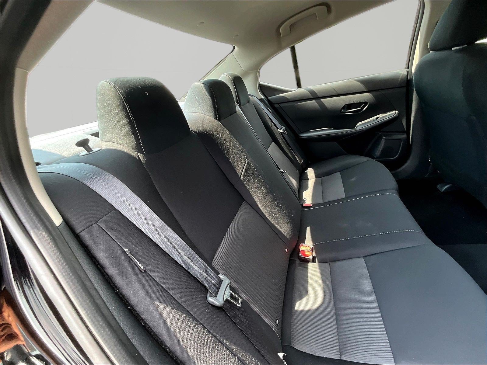 Used 2024 Nissan Sentra SV FWD image 24