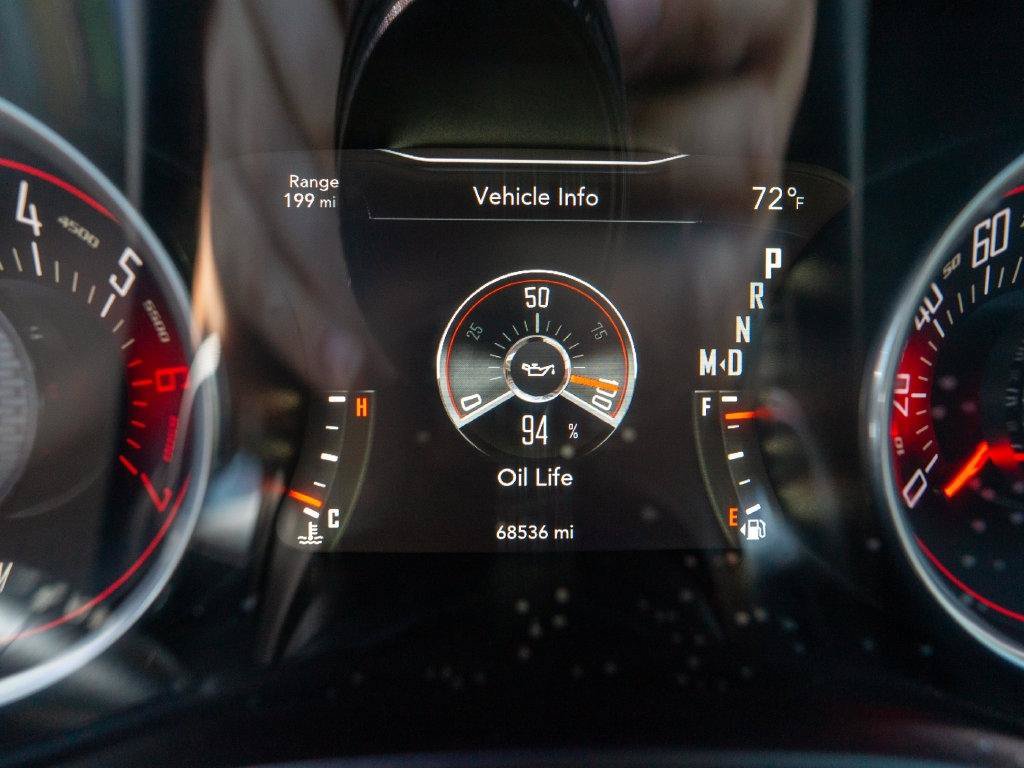 Used 2016 Dodge Challenger R/T w/ Sound Group RWD image 17