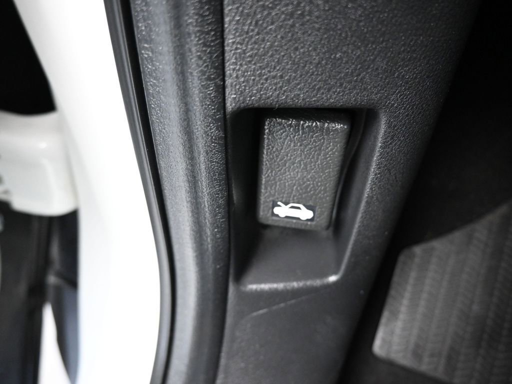 Used 2022 Honda Ridgeline Black Edition image 29