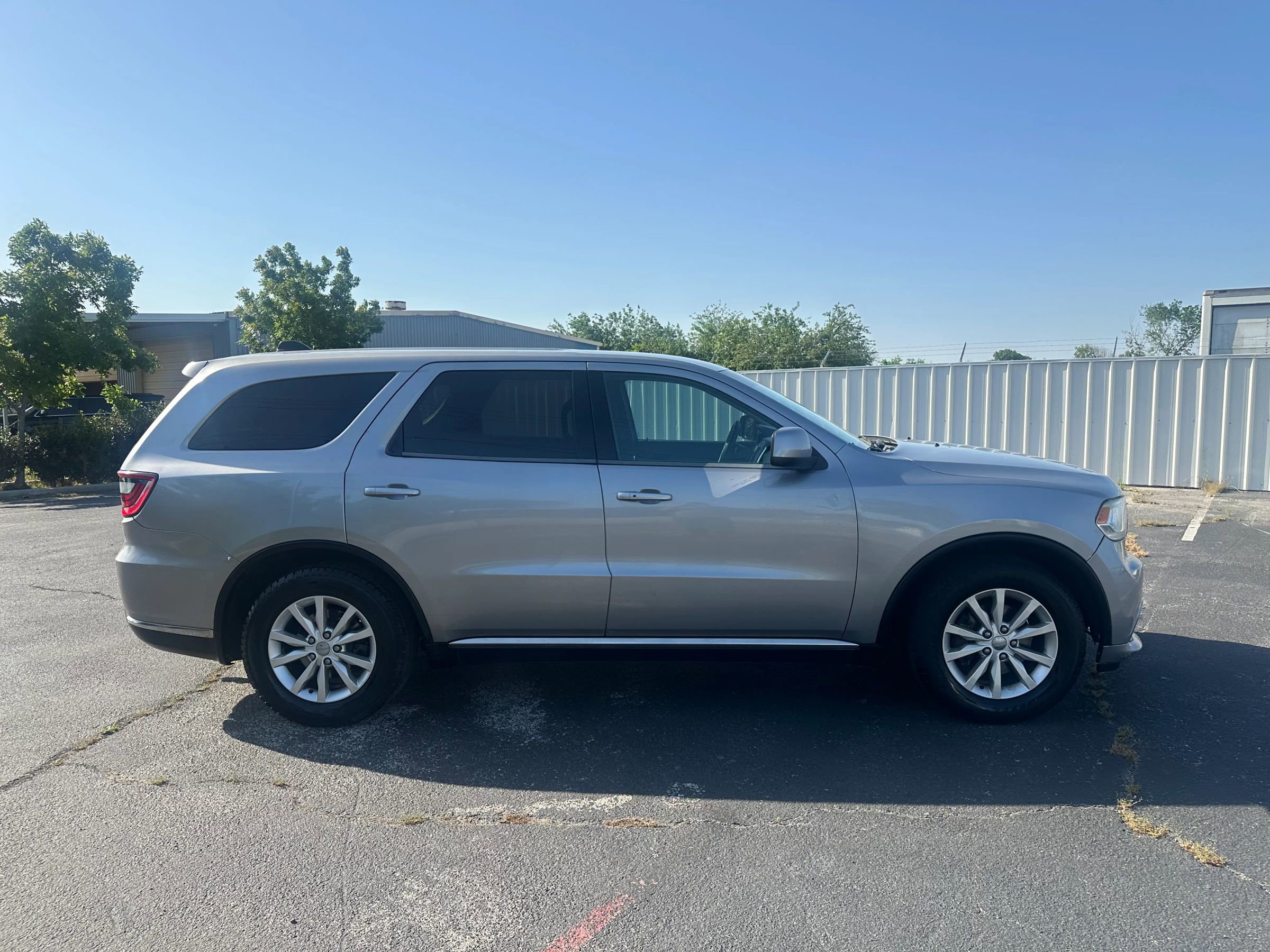 Used 2015 Dodge Durango SXT w/ Trailer Tow Group IV image 4