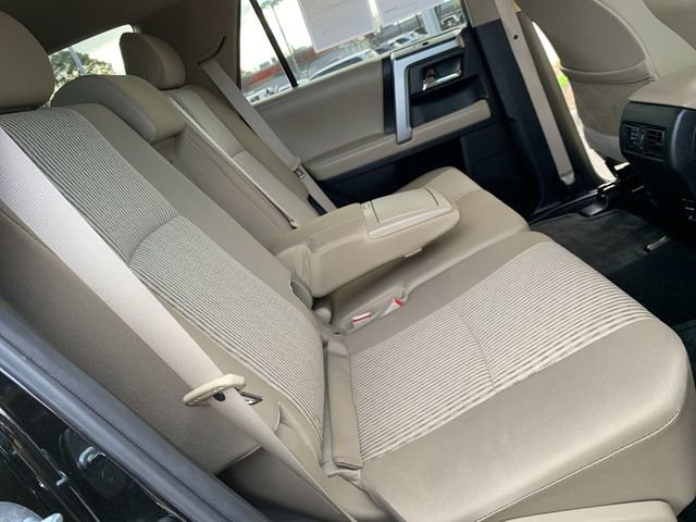 Used 2015 Toyota 4Runner SR5 image 12