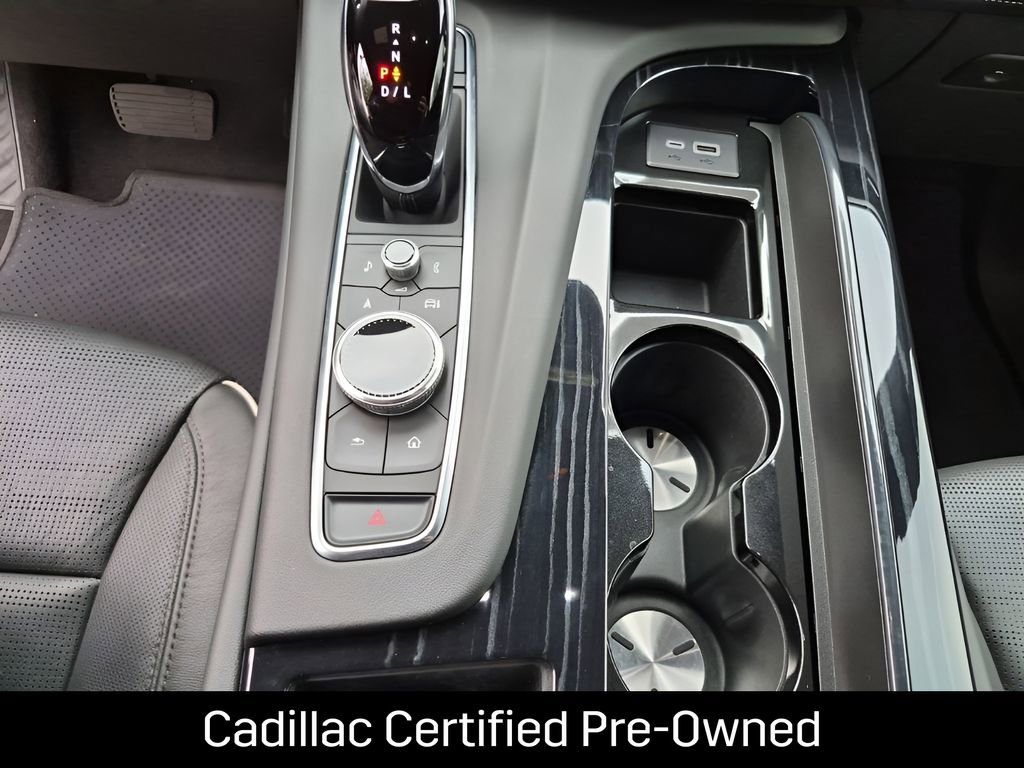 Certified 2024 Cadillac Escalade Sport w/ LPO, ONYX Package AWD/4WD image 49