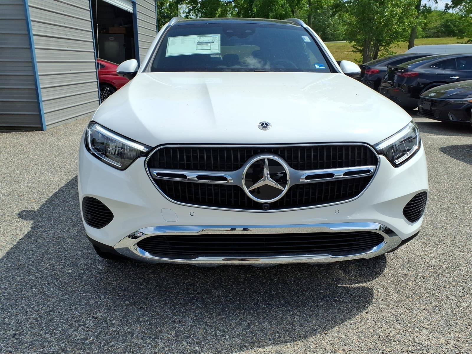 New 2026 Mercedes-Benz GLC 300 4MATIC image 3