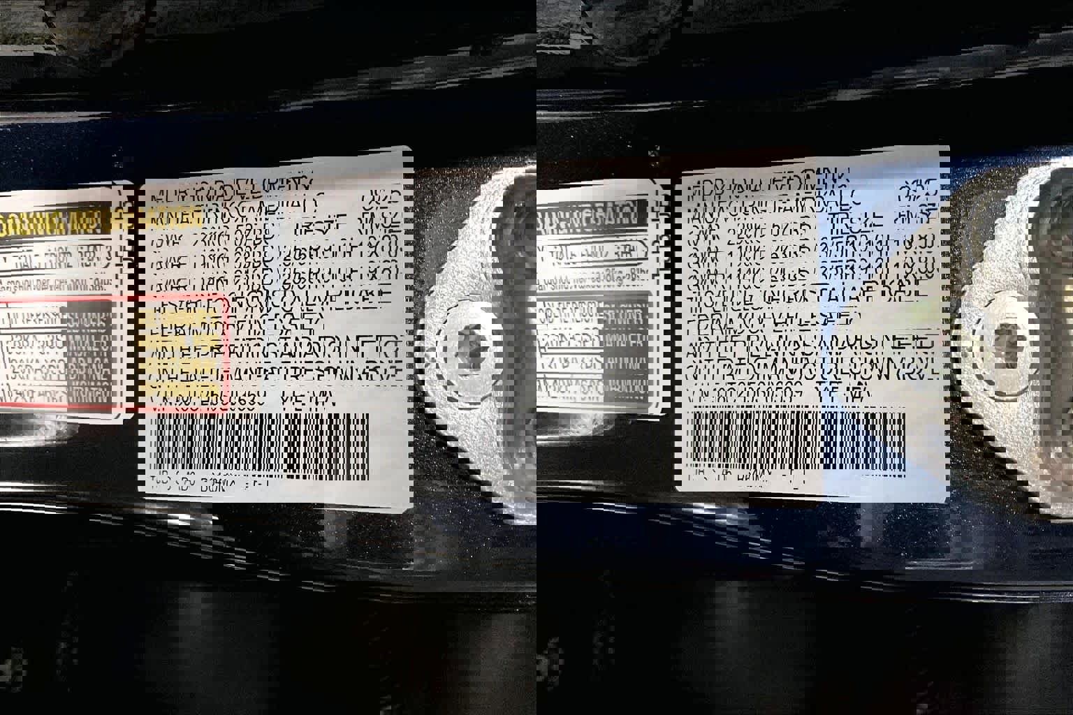 Used 2025 Acura RDX SH-AWD w/ Technology Package image 37