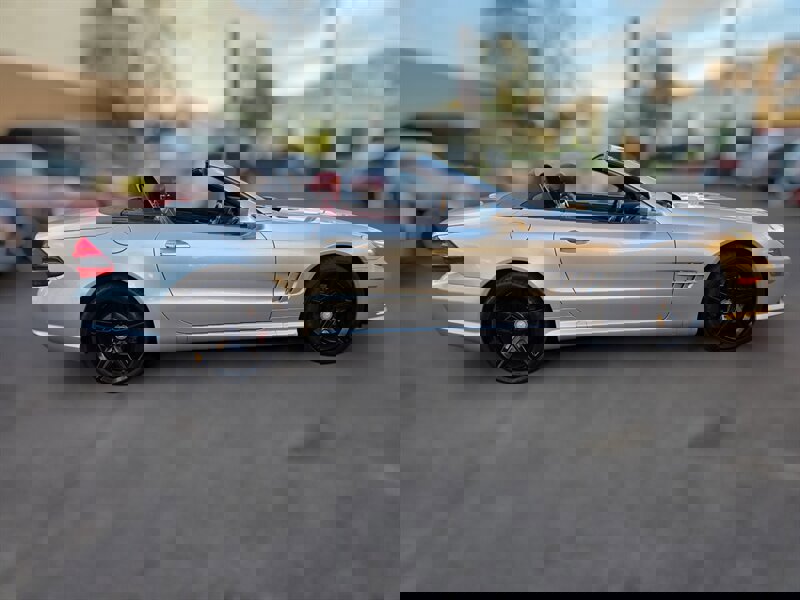 Used 2012 Mercedes-Benz SL 550 image 17