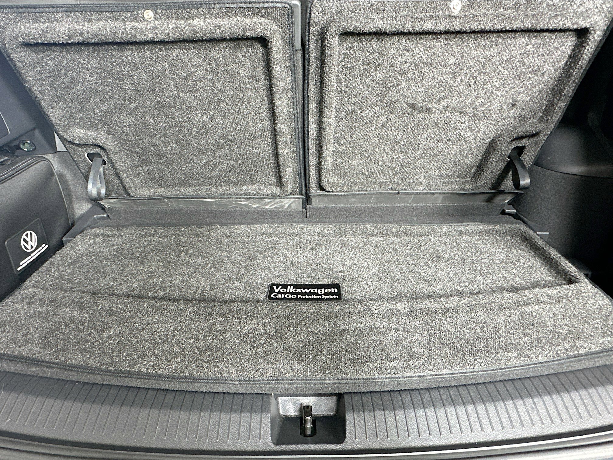 Used 2023 Volkswagen Tiguan SE image 27