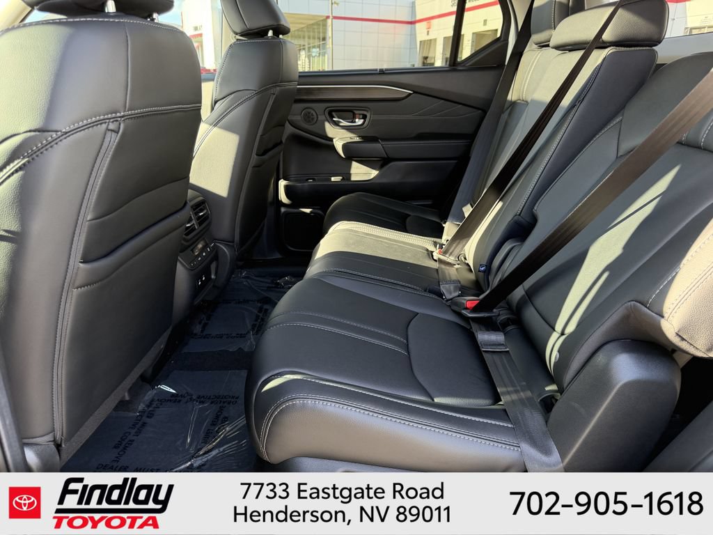 Used 2026 Honda Pilot Touring image 7