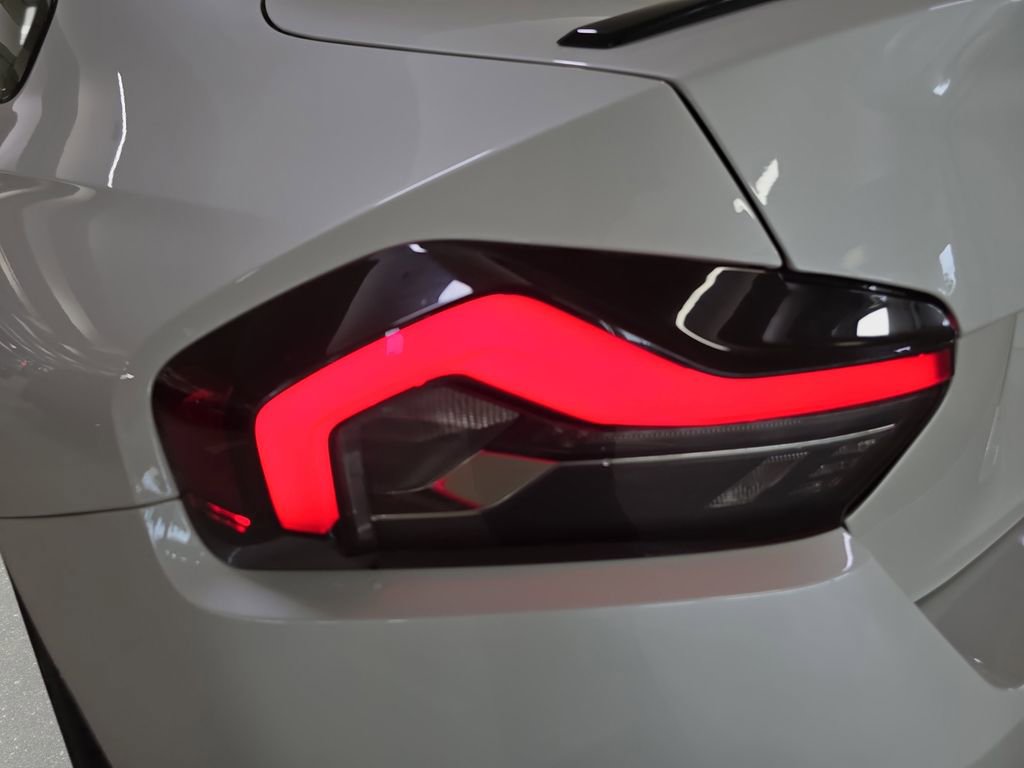 Used 2023 BMW 230i Coupe w/ M Sport Package image 32