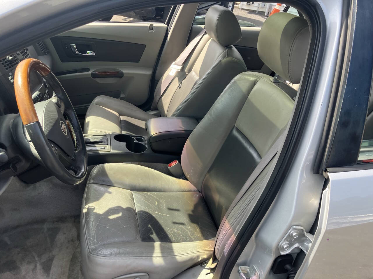 Used 2003 Cadillac CTS 3.2 w/ Preferred Equipment Group RWD image 25