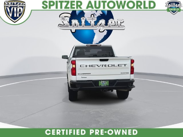 Used 2023 Chevrolet Silverado 1500 Custom Trail Boss w/ LPO, Dark Essentials Package AWD/4WD image 9