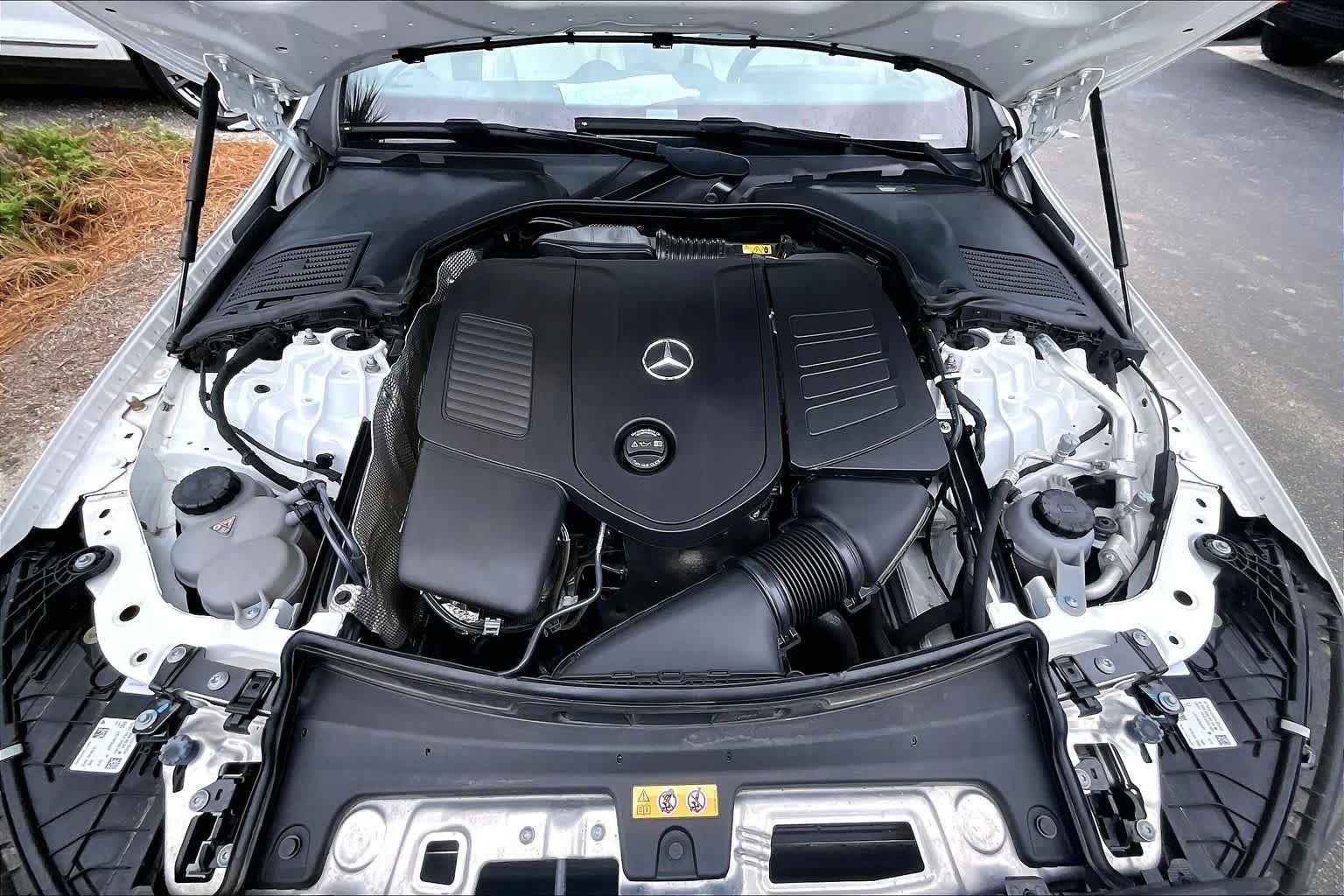 Used 2024 Mercedes-Benz C 300 Sedan image 32