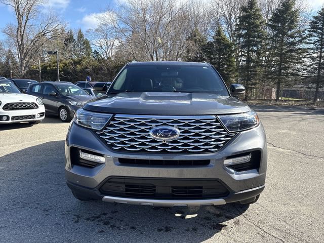 Certified 2022 Ford Explorer Platinum w/ Equipment Group 601A image 2