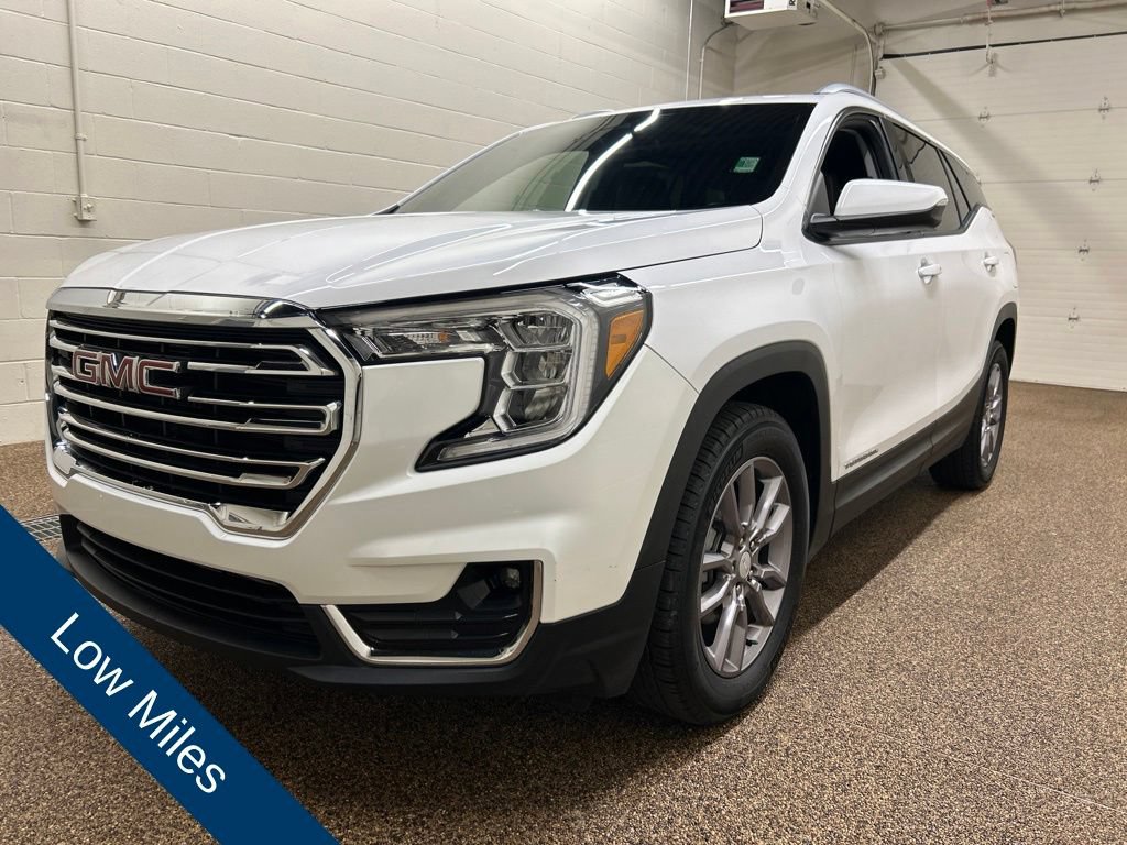 Used 2022 GMC Terrain SLT FWD image 5