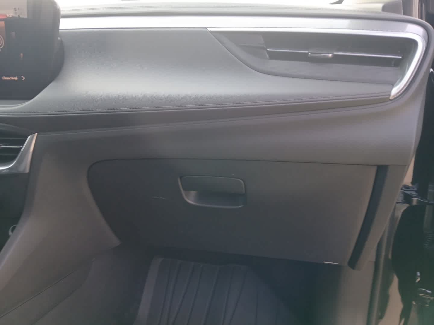 Used 2025 Buick Encore GX Preferred w/ Comfort Package AWD/4WD image 50