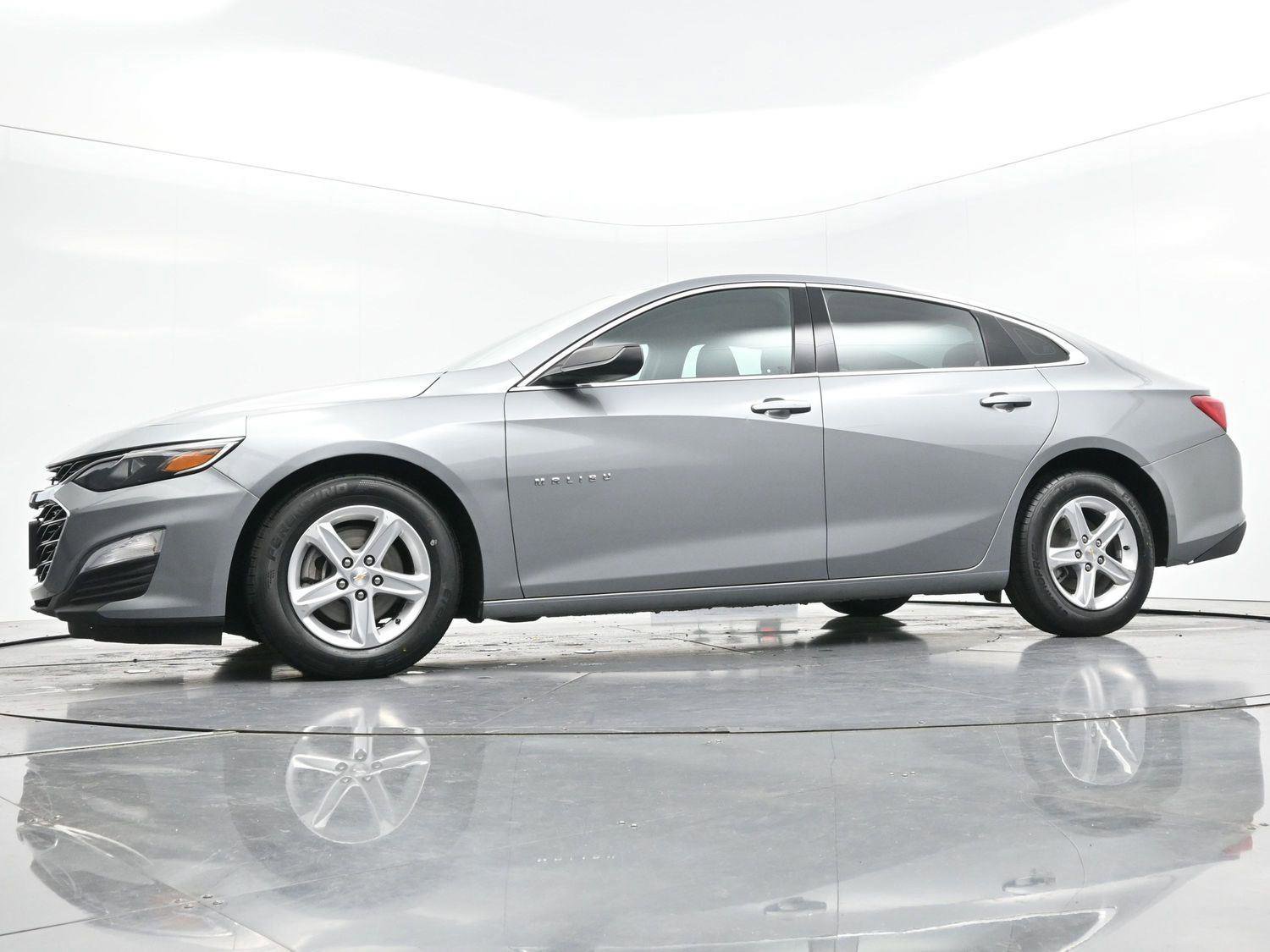Used 2023 Chevrolet Malibu LS image 45