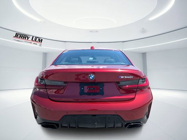 Used 2025 BMW M340i RWD image 4
