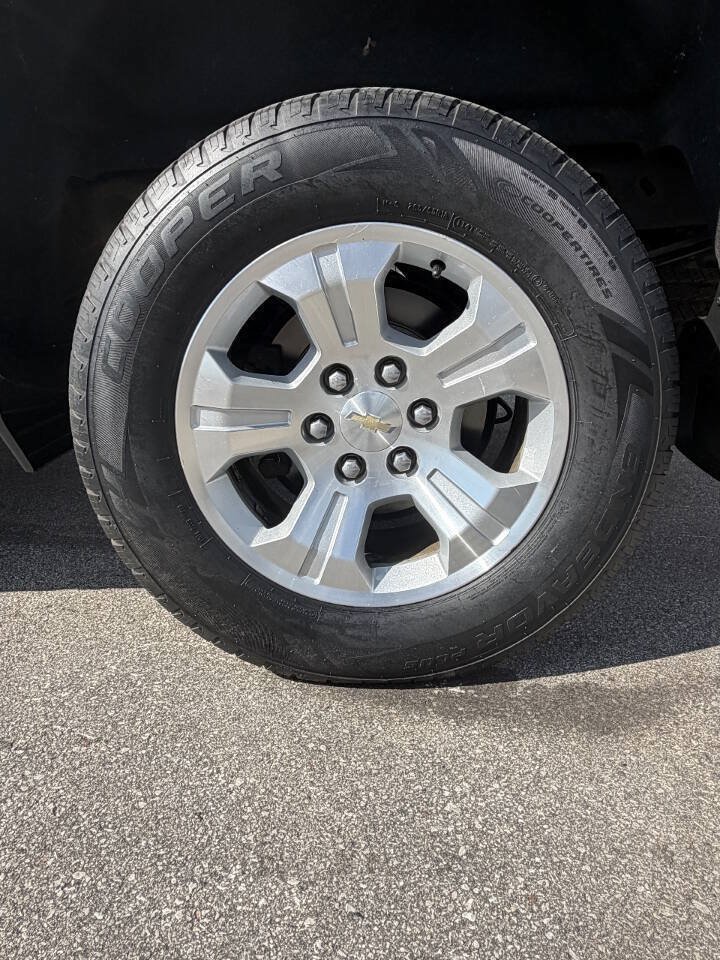 Used 2018 Chevrolet Silverado 1500 LT w/ All Star Edition AWD/4WD image 10