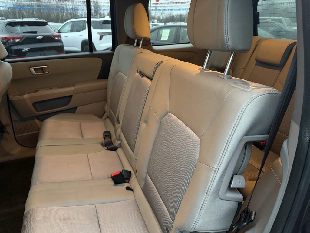 Used 2015 Honda Pilot EX image 33