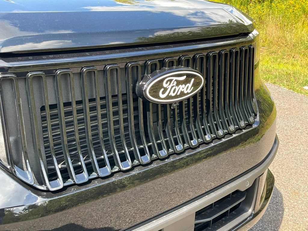 New 2025 Ford Maverick Lobo AWD/4WD image 24