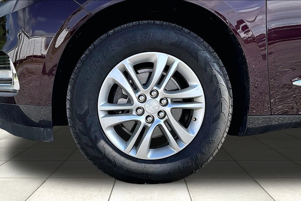 Certified 2018 Buick Enclave Essence w/ Trailering Package FWD image 9