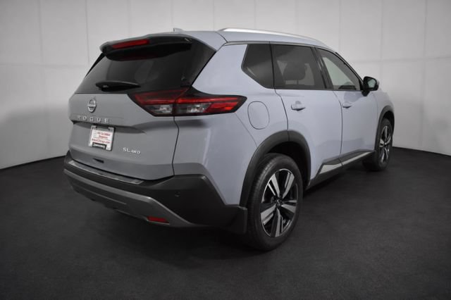 Used 2023 Nissan Rogue SL AWD/4WD image 4
