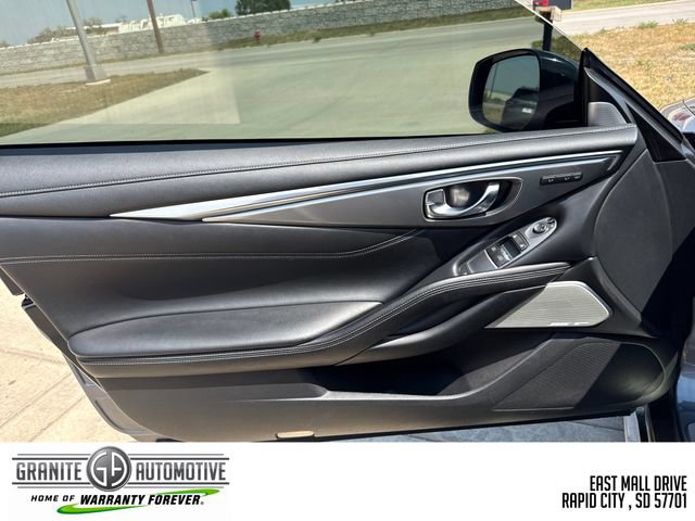 Used 2019 INFINITI Q60 3.0t Luxe w/ Essential Package AWD/4WD image 11