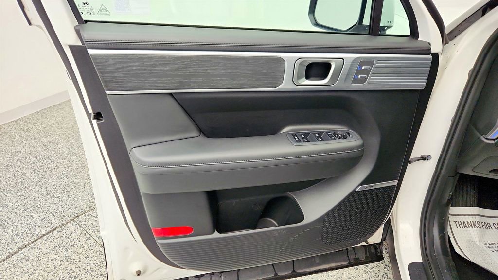 Used 2024 Hyundai Santa Fe Limited image 11