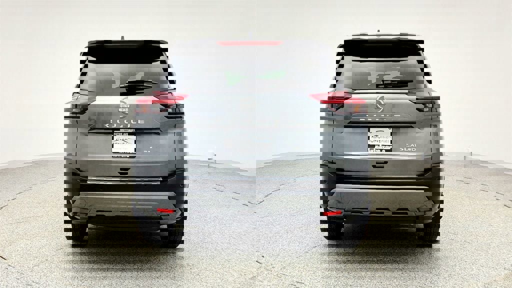 Used 2023 Nissan Rogue SL image 6