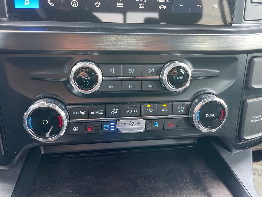 Used 2024 Ford F250 Lariat w/ Lariat Ultimate Package image 11