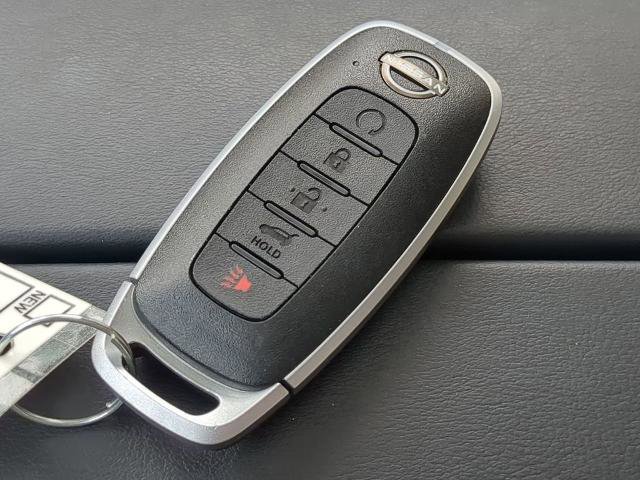 Certified 2025 Nissan Rogue SL w/ Tech Package image 29