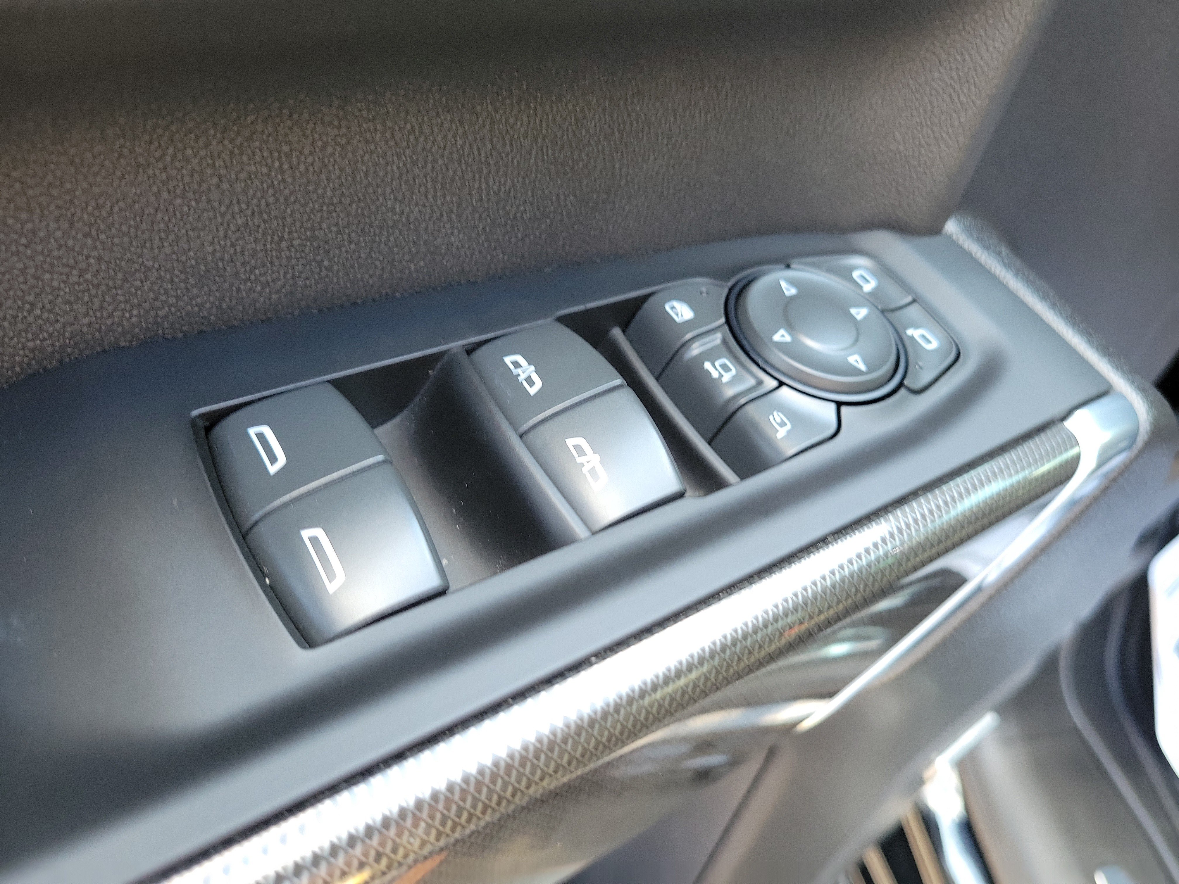 Used 2022 GMC Sierra 2500 AT4 w/ AT4 Premium Plus Package AWD/4WD image 19