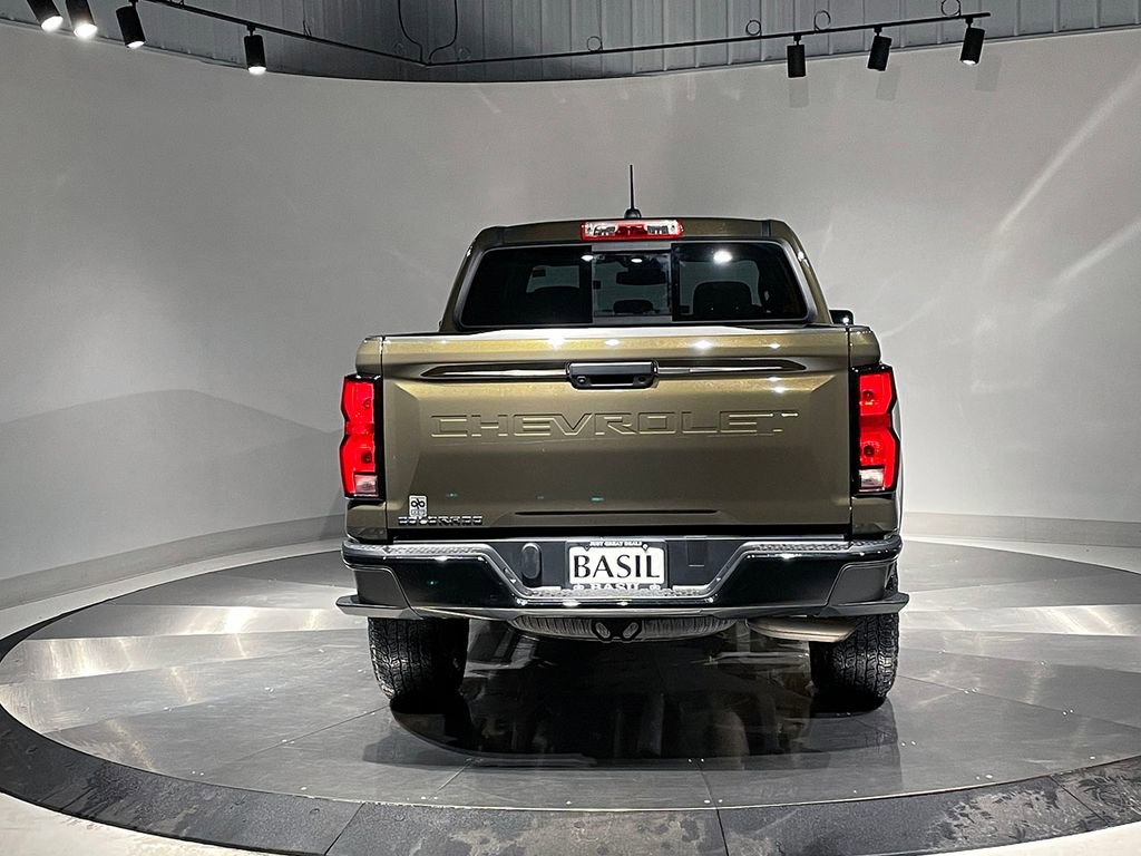 Used 2023 Chevrolet Colorado Z71 w/ Z71 Convenience Package 2 image 12