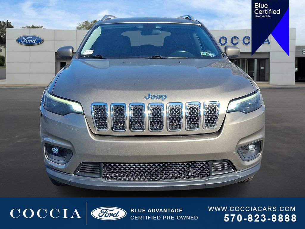 Used 2019 Jeep Cherokee Latitude Plus image 2