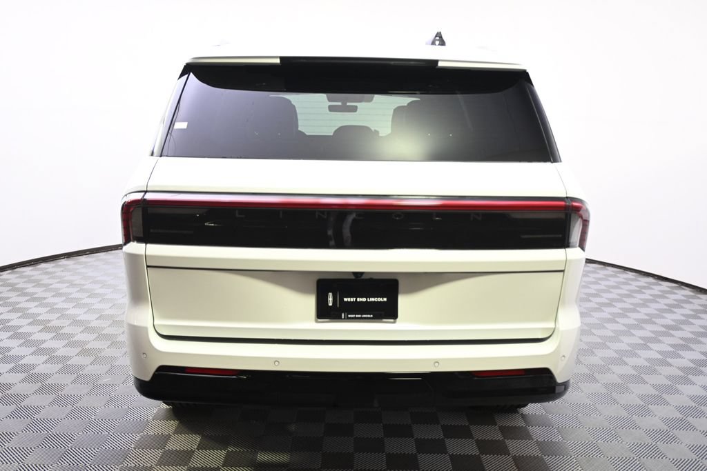 New 2026 Lincoln Navigator Black Label AWD/4WD image 5
